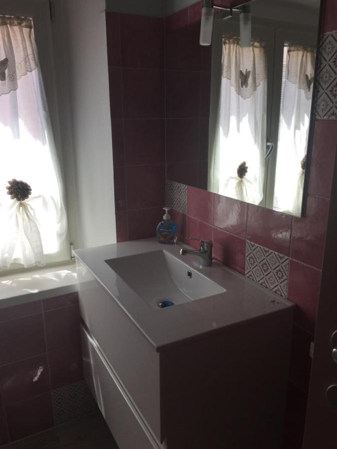 B&B Da Manu Монсеррато Экстерьер фото