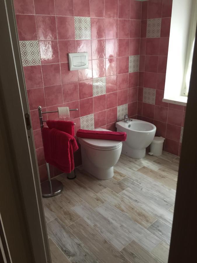 B&B Da Manu Монсеррато Экстерьер фото